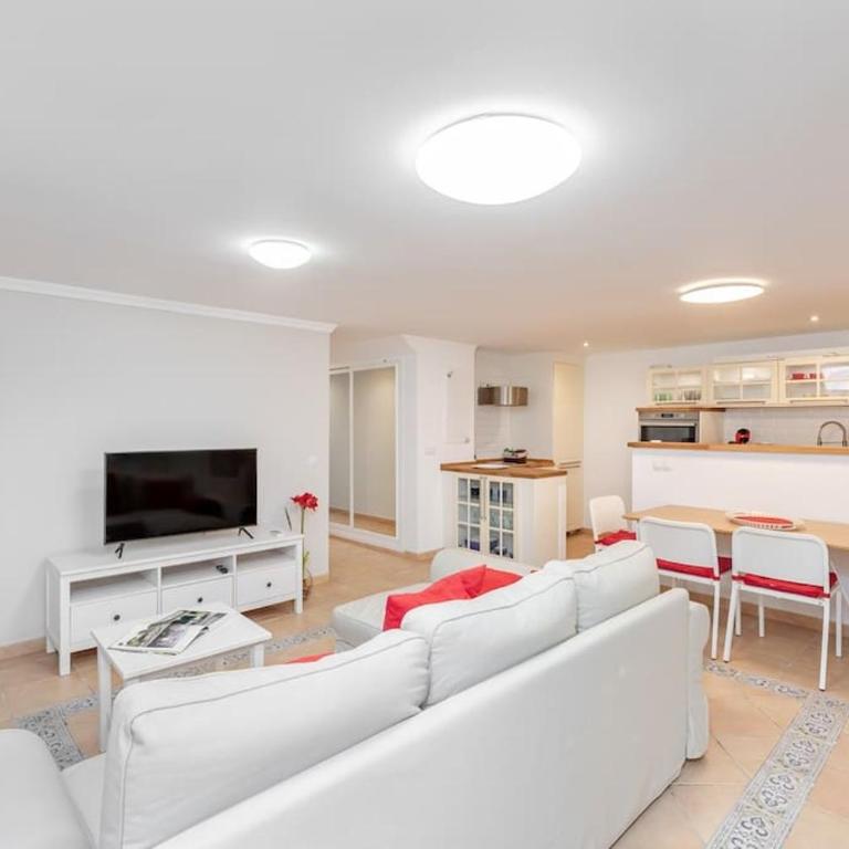 Perfect apartment on beach near Estepona RDR340 - One-Bedroom Apartment - 8