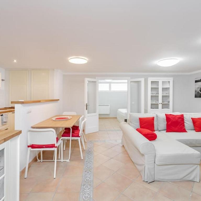 Perfect apartment on beach near Estepona RDR340 - One-Bedroom Apartment - 11