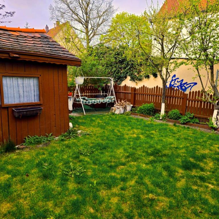 Gartenwohnung mit Terrasse 2 Zimmer - Villa mit 1 Schlafzimmer - 10