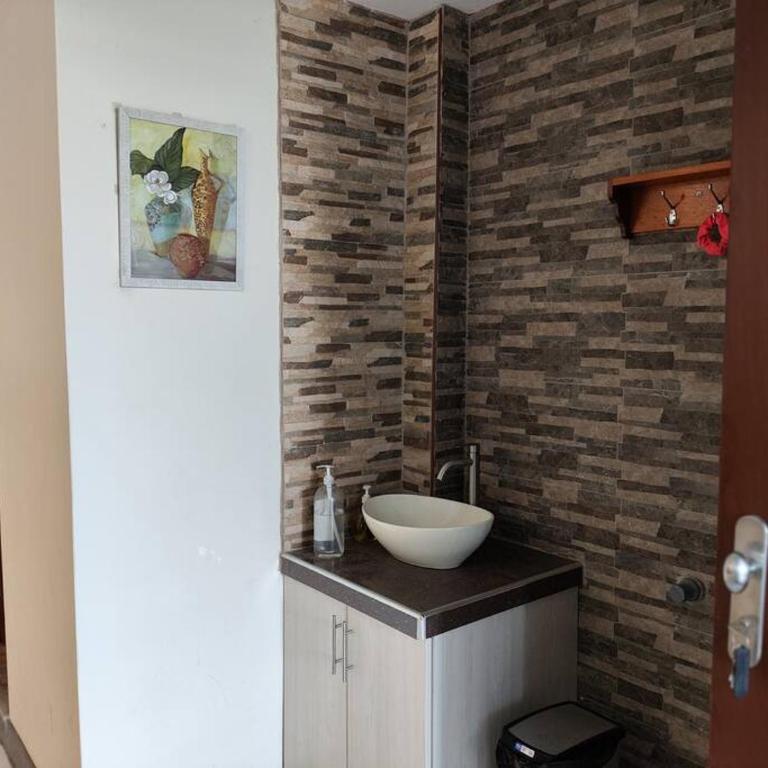 Warm House Near the Airport Callao - Casa de 4 dormitorios - 26