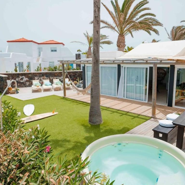 Villa Maluhia Frente Al Mar y Jacuzzi, Corralejo - Villa de 3 dormitorios - 1
