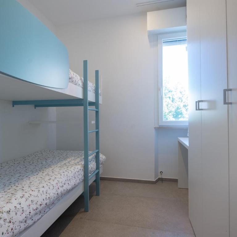 168 - Trilocale al primo piano in centro a Marcelli, a 50 mt dal mare, aria condizionata - SPIAGGIA INCLUSA - Appartamento con 2 Camere da Letto - 7