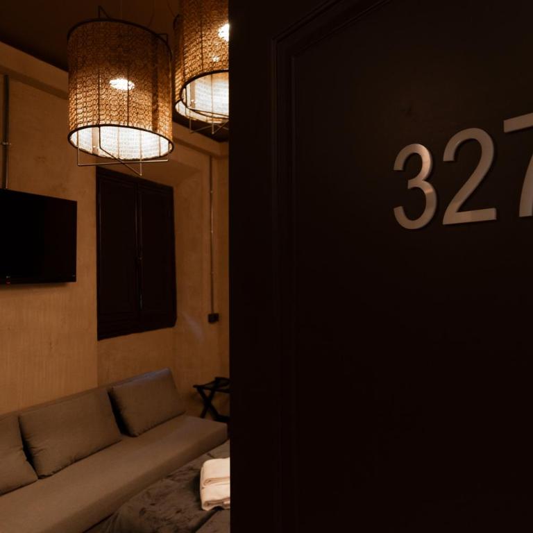 Hotel & Hostel 7 - Superior Triple Room - 2