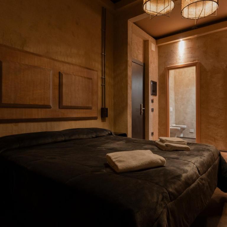 Hotel & Hostel 7 - Superior Triple Room - 9