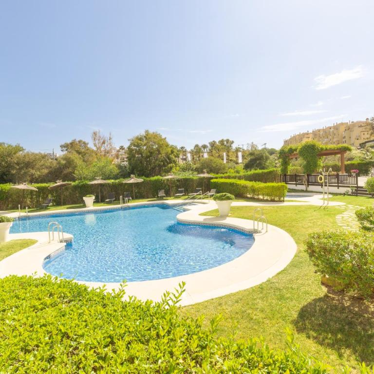 Full apartment with private pool - Apartamento de 2 dormitorios - 30