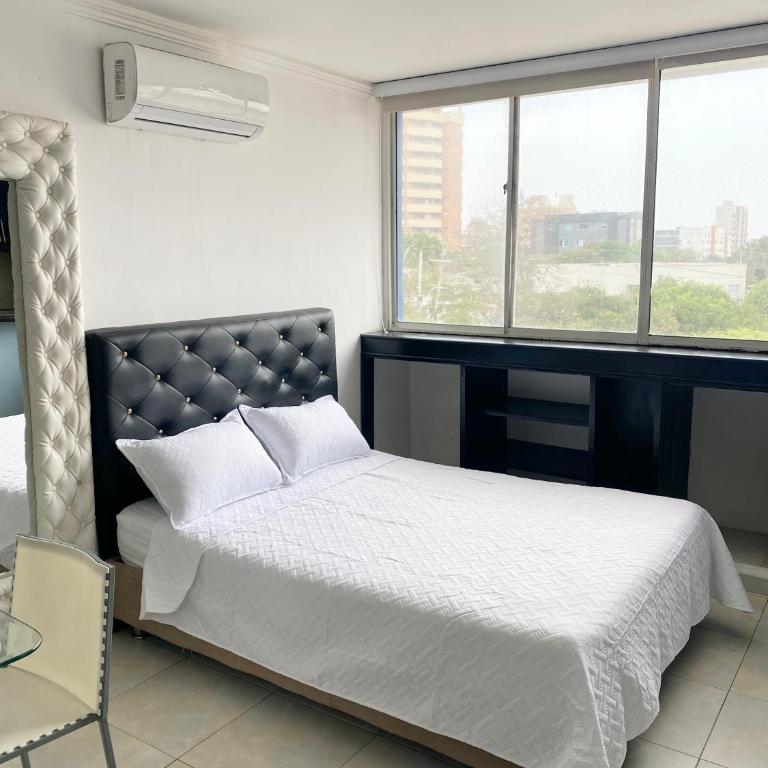 Hotel Estefanía Princess 84 - Habitación Cuádruple Confort - 16