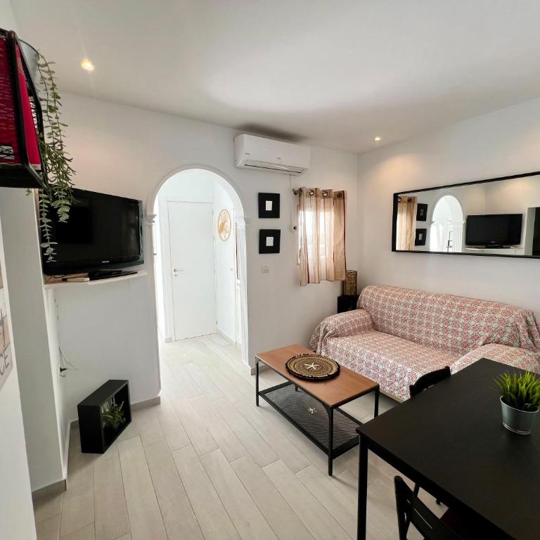 Vivienda Carolina•terraza privada y parking• - Apartamento de 2 dormitorios - 6