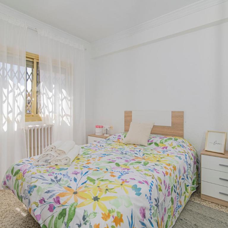 Avenida del Sur Retreat con Terraza - Two-Bedroom Apartment - 10