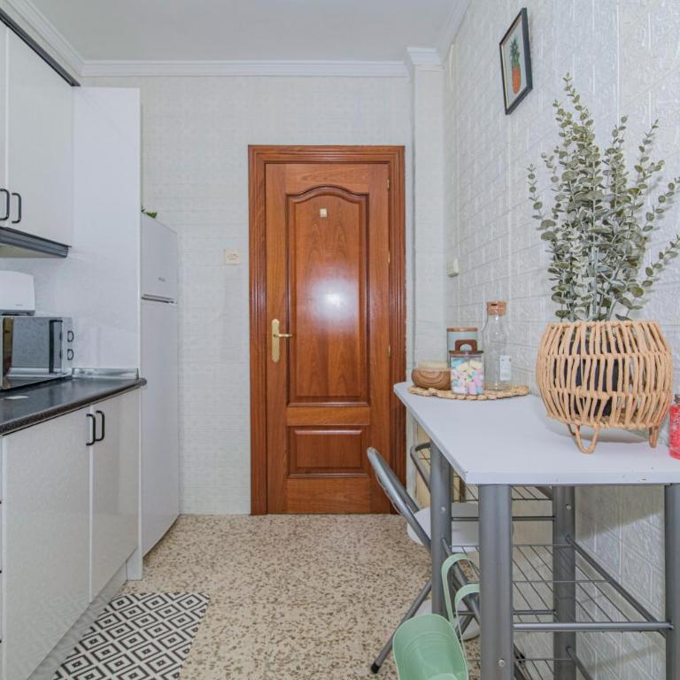 Avenida del Sur Retreat con Terraza - Two-Bedroom Apartment - 29