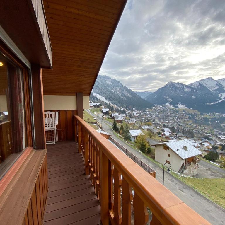 Appartement avec balcon, proche de Petit-Châtel, avec WIFI - FR-1-693-68 - Appartement - 10