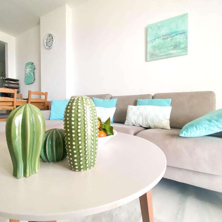 Frontline Beach ground floor with privet garden, Mi Capricho 16 - Apartamento de 2 dormitorios - 11