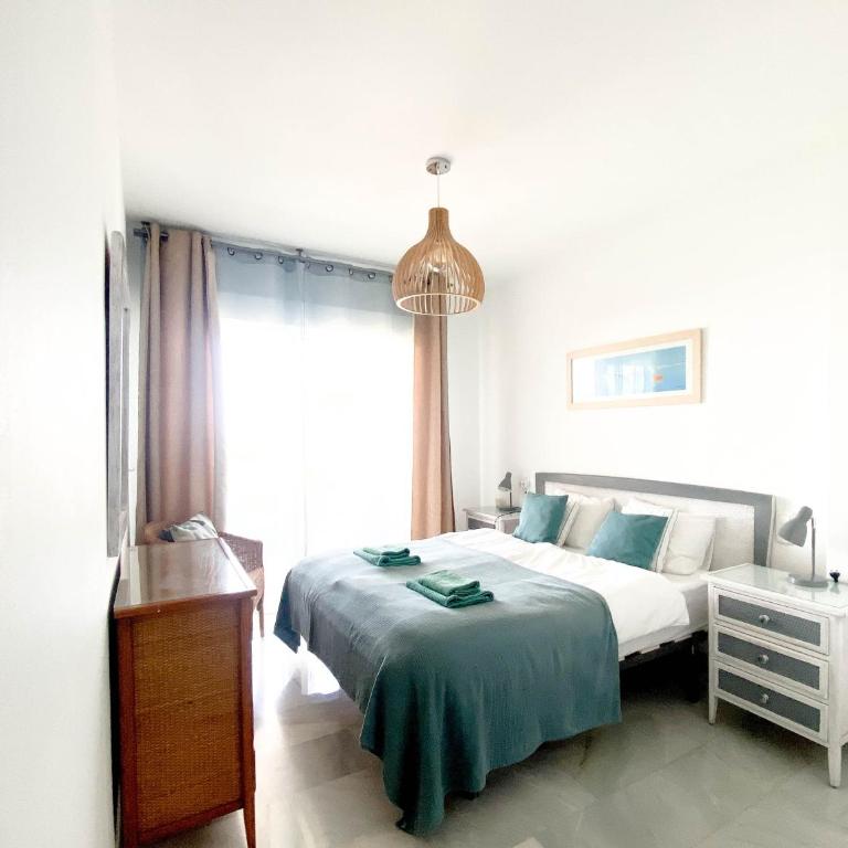 Frontline Beach ground floor with privet garden, Mi Capricho 16 - Apartamento de 2 dormitorios - 30