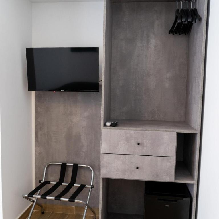 4HEAVENS Rooftop by 4Heavens Naples - Deluxe Familiensuite - 29