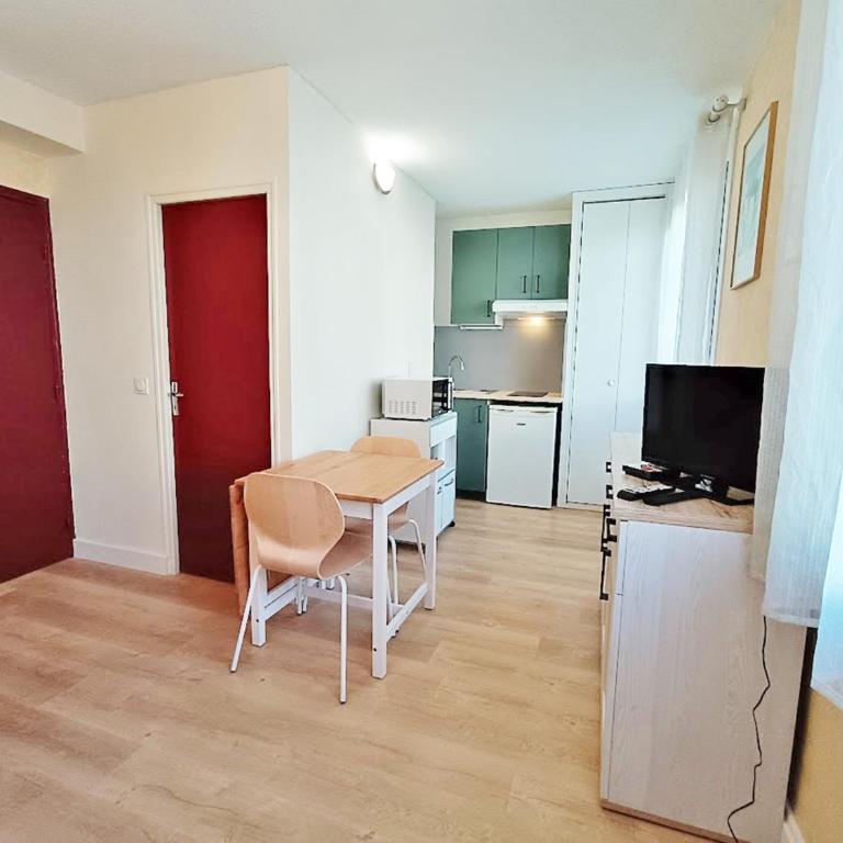 Les Myrtilles, studio, wifi, cave, 2 personnes - Studio - 8