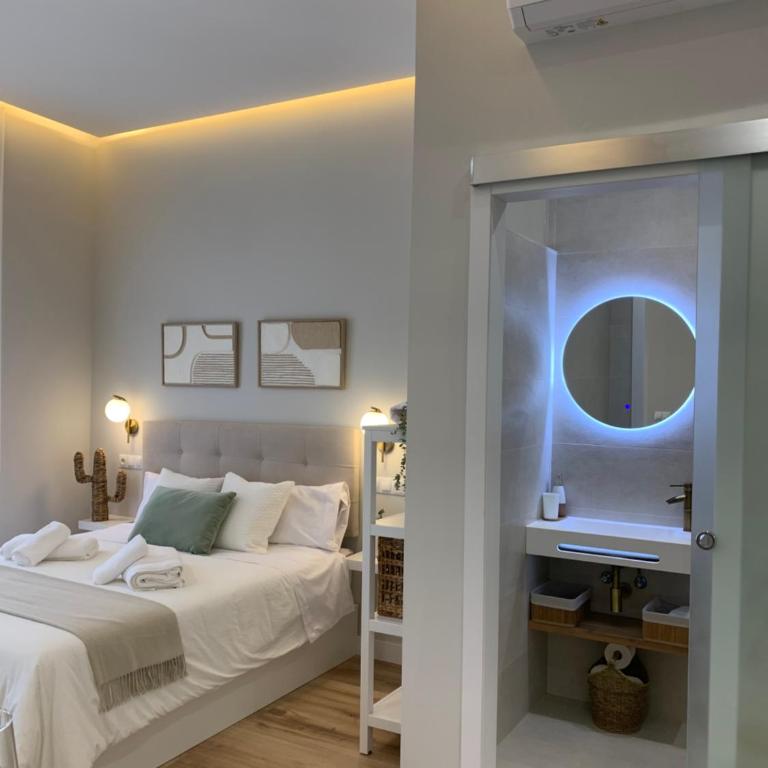 Aljara Suites - Apartamento Estudio con balcón - 6