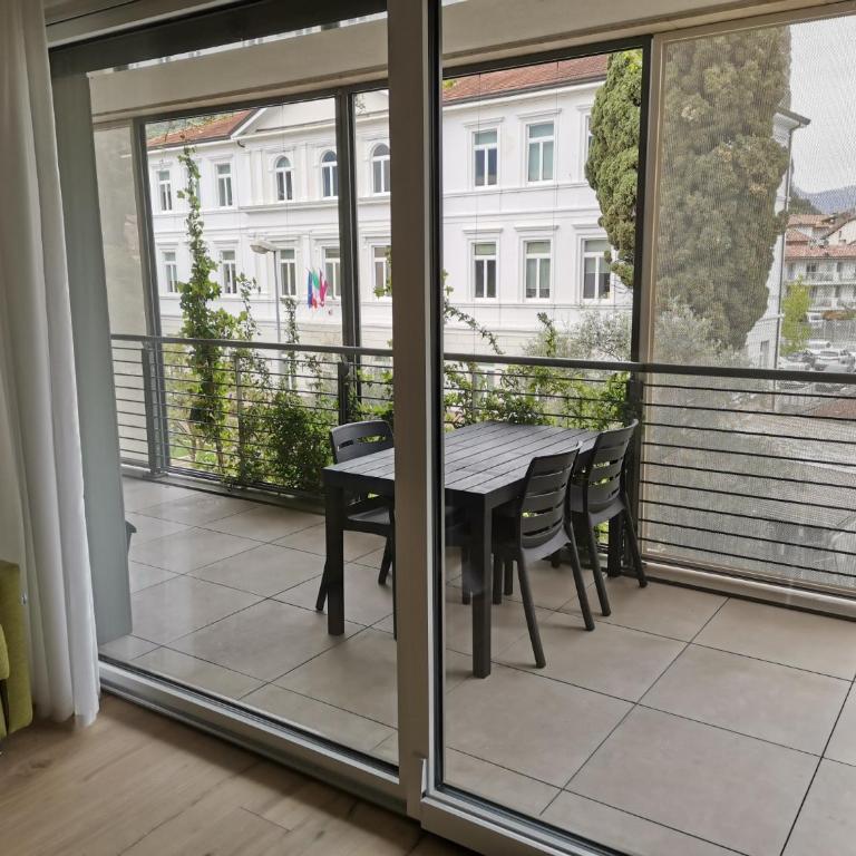 BELLAViTA LAKE GARDA Apartments - Appartamento Deluxe con 1 Camera da Letto e Vista Città - 13