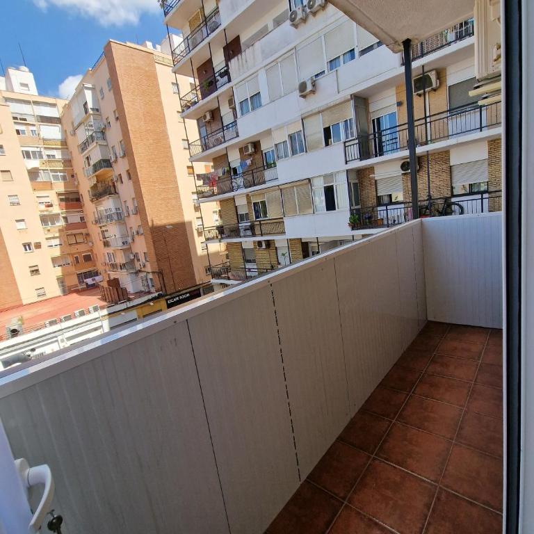 Virgen de Luján Triana - Three-Bedroom Apartment - 23
