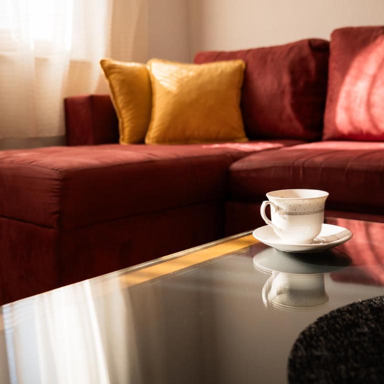 Apartman Emina - Three-Bedroom Apartment - 52