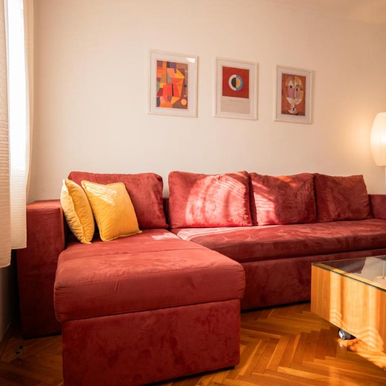 Apartman Emina - Three-Bedroom Apartment - 36