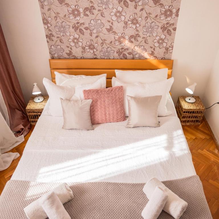 Apartman Emina - Three-Bedroom Apartment - 32