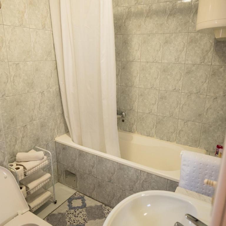 Apartman Emina - Three-Bedroom Apartment - 57