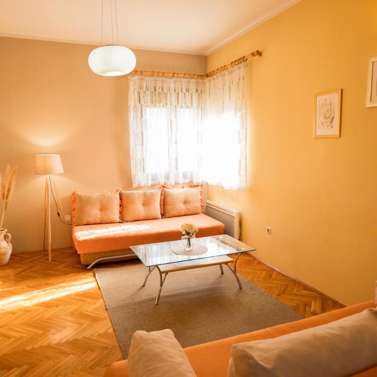 Apartman Emina - Two-Bedroom Apartment - 32