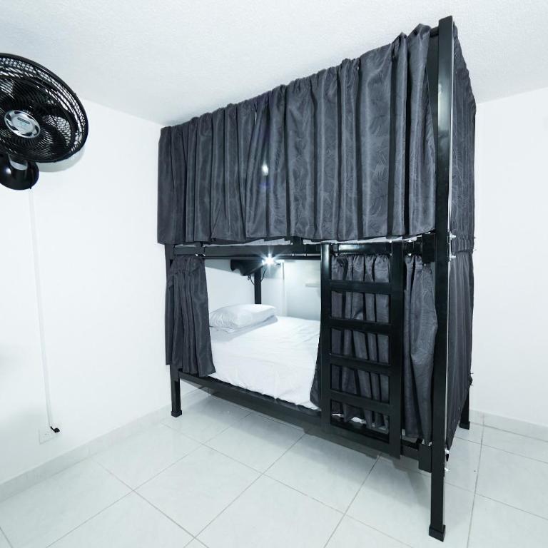 Hotel Casa Host 72 Estadio - Standard Quadruple Room - 9