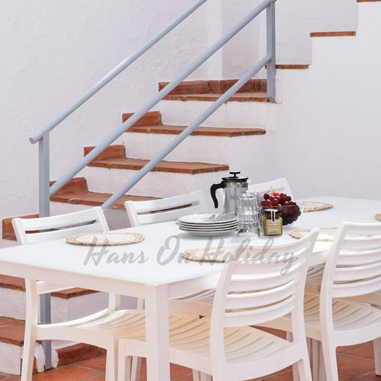 Casa Pomelo, Frigiliana Luxury center townhouse with pool and parking HansOnHoliday Rentals - Casa de 3 dormitorios - 2