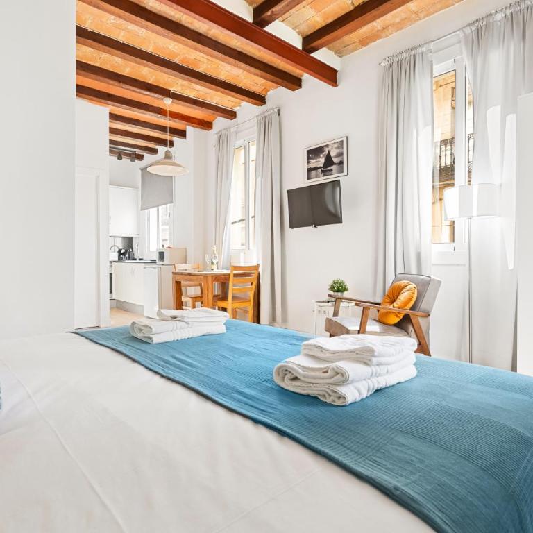 Lodging Apartments Beach Studio 22 - One-Bedroom Apartment - 4