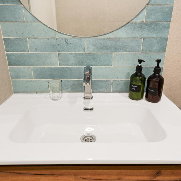 Lodging Apartments Beach Studio 22 - One-Bedroom Apartment - 16