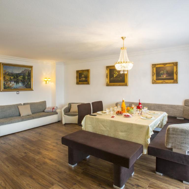 Golden GaPa Central Apartment 4 - Appartamento Centrale con 3 Camere da Letto e Vista Montagna - 2