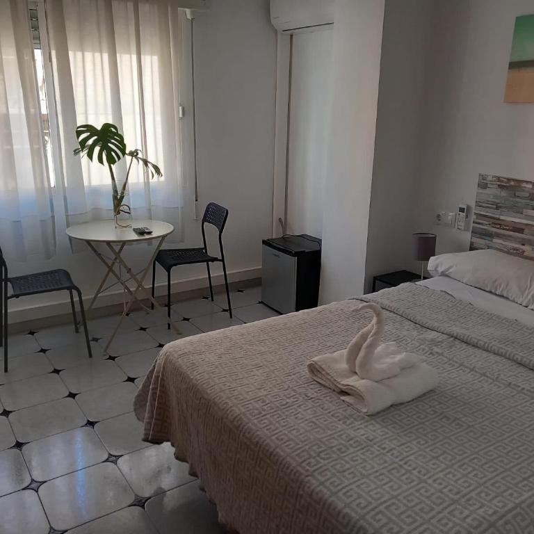 Guests House River - Double Room with Shared Bathroom - 4