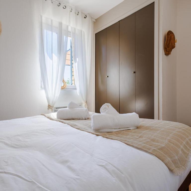 Lou Karo - Piscine partagée - Parking privé - Two-Bedroom House - 11