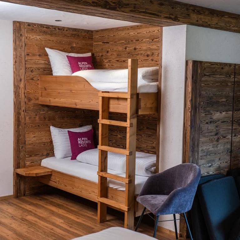 Chalet EDELWEISS - Private Wellness with Whirlpool & Sauna - Maison 5 Chambres - 4