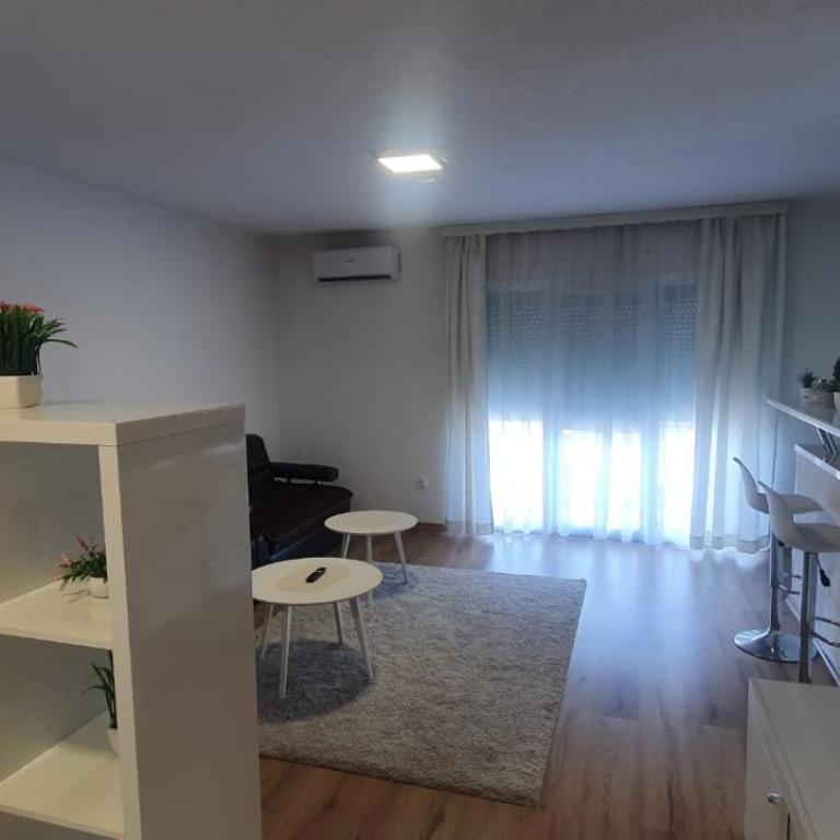 NG Natural Garden - Apartman sa 3 Spavaće Sobe - 11