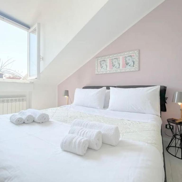 Mansarda Vista Mare a Zinola - Appartamento con 3 Camere da Letto - 15