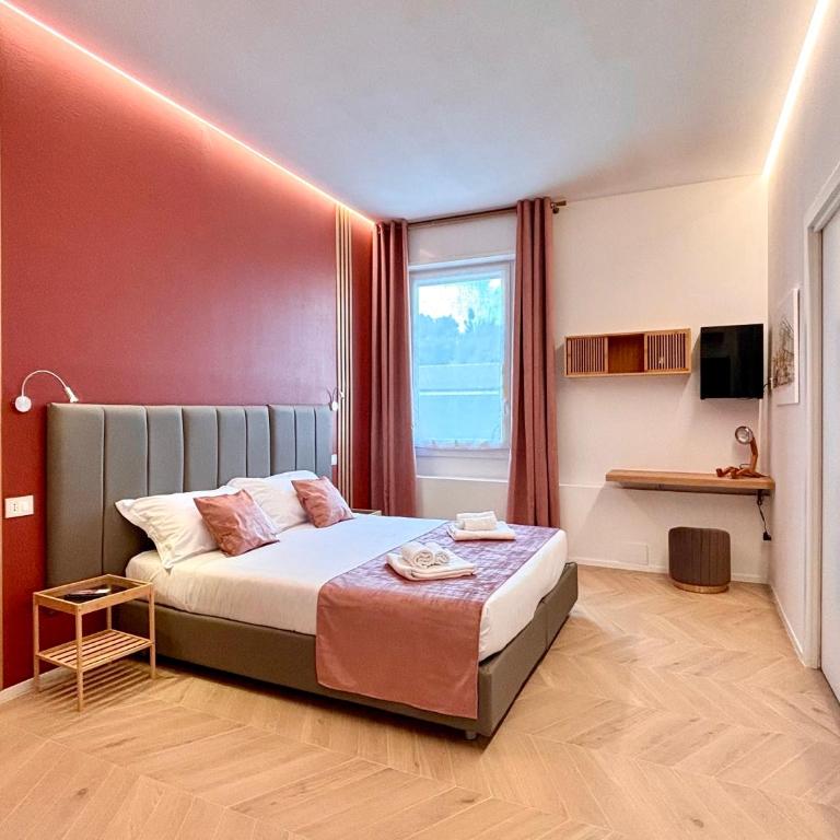 Reno Suite Bologna - Double or Twin Room with Private Bathroom - 1