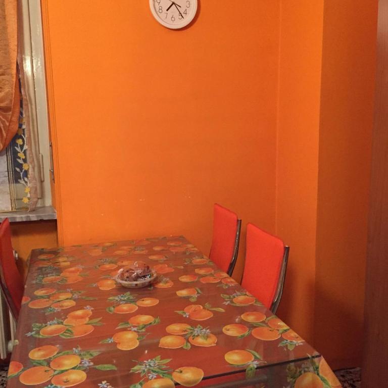 Via Spanish - One-Bedroom Apartment - 2