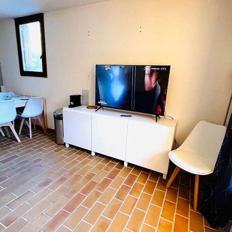 Charmant 2 p proche activité - Appartement 2 Chambres - 4