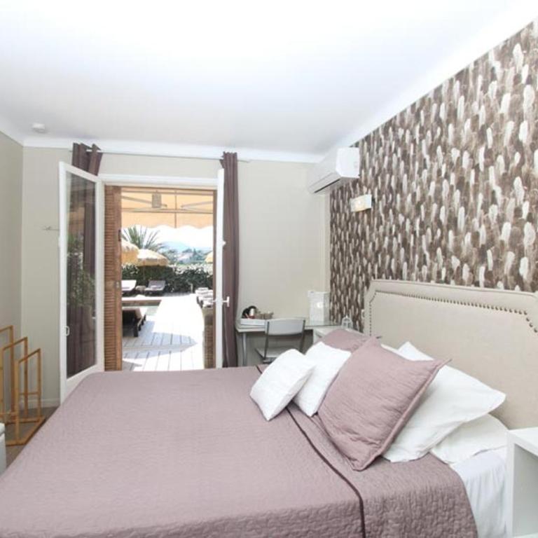 Villa Tricoli B&B avec Piscine - Chambre Double avec Terrasse - 10