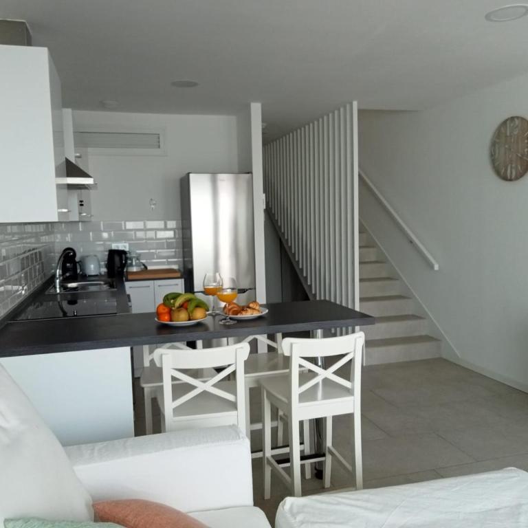 Nunoli Duplex Luxury Playa Blanca - Three-Bedroom House - 17
