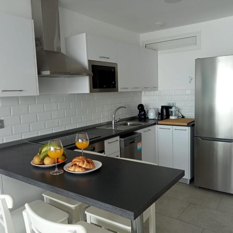 Nunoli Duplex Luxury Playa Blanca - Three-Bedroom House - 19