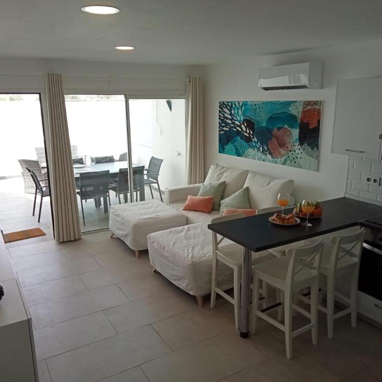 Nunoli Duplex Luxury Playa Blanca - Three-Bedroom House - 20