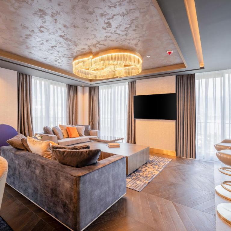 Merit Starlit Hotel & Residences - Suite sa Bračnim Krevetom (King-size) - 2