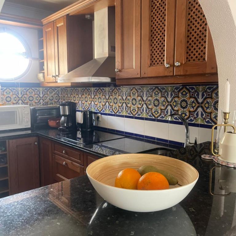 Cozy one bedroom, big balcony, pool area - Yamasol - Apartamento de 1 dormitorio - 13
