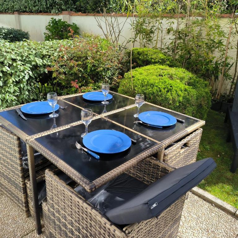 Appart résidence accès direct à la plage avec terrasse jardin - One-Bedroom Apartment - 4