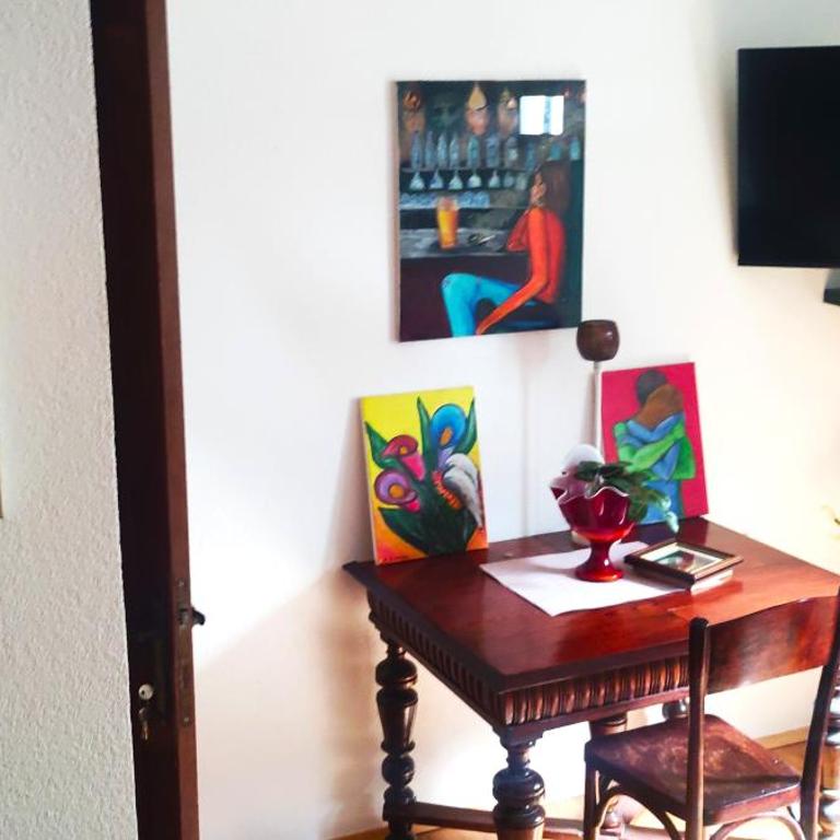 Kadena Apartments - Deluxe Double Room - 4