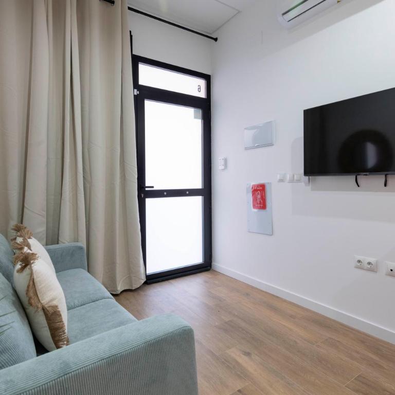 Travel Habitat Mediterranean Suites - Family Studio - 18