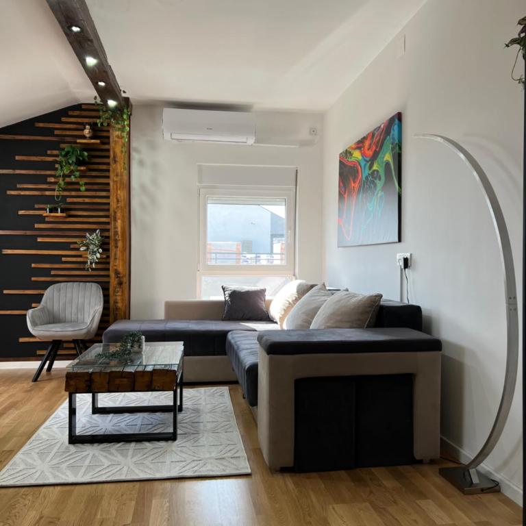 LiboroApartments - One-Bedroom Apartment - 14