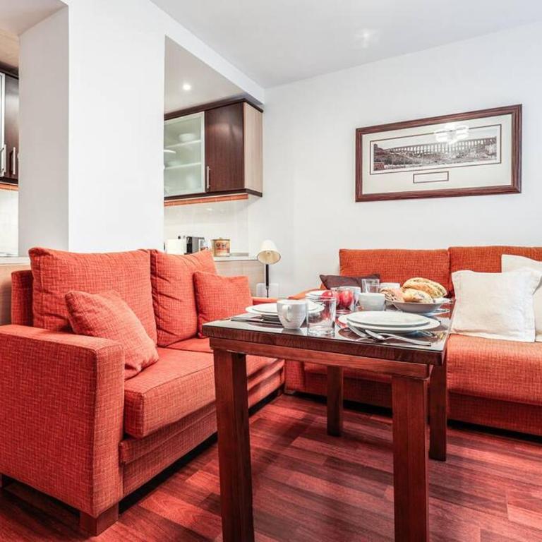 Centro y Estilo Apartamento cerca de la Alameda - Apartamento de 1 dormitorio - 2
